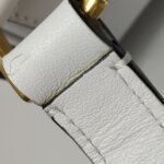 Valentino Garavani Super Vee V Logo — фото 13