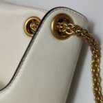 Valentino Garavani Stud Sign Logo — фото 22