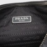 Prada Re-Edition 2005 — фото 8