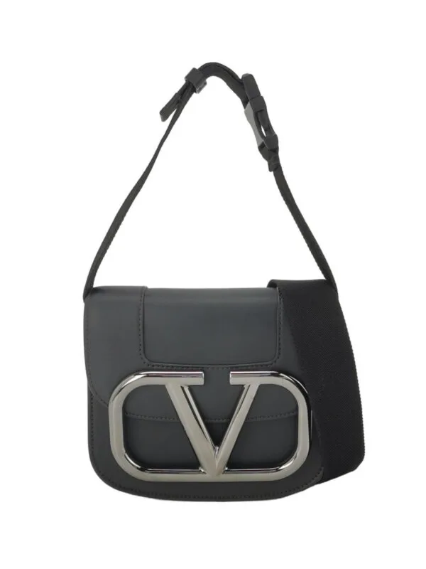 Valentino Garavani Super Vee V Logo