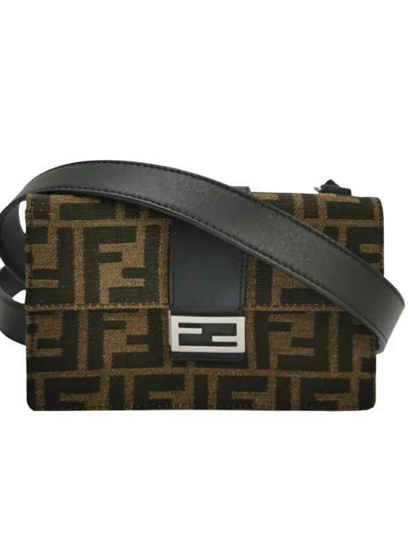 Fendi Baguette F — продано