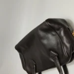 Loewe Calfskin Logo Shoulder Bag (Лоэве) — фото 19