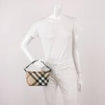 Burberry Handbag — фото 2