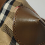 Burberry Logo Shoulder Bag — фото 14