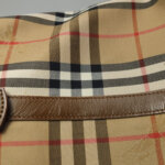 Burberry Logo Shoulder Bag — фото 19