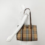 Burberry Logo Shoulder Bag — фото 2