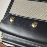 Burberry Title logo — фото 16