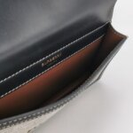 Burberry Title logo — фото 7