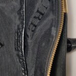 Burberry Logo Crossbody — фото 10