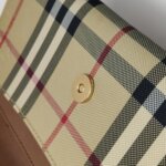 Burberry Logo Crossbody — фото 13