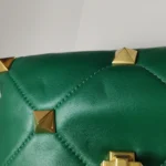 Valentino Garavani Roman Stud (Валентино) — фото 12