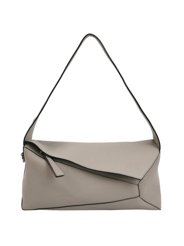 Loewe Puzzle Hobo logo