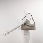 Loewe Puzzle Hobo logo — фото 2