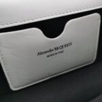 Alexander McQueen Jewelled Satchel Logo — фото 8