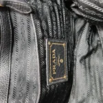 Prada Calfskin Logo Crossbody (Прада) — фото 10