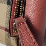 Burberry Logo Crossbody — фото 20