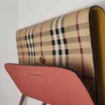 Burberry Logo Crossbody — фото 23