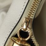 Chloe Logo Shoulder Bag — фото 12