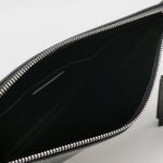 Valentino Garavani Logo Clutch — фото 6