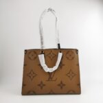 Louis Vuitton Onthego Gaint Monogram — фото 5