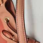 Michael Kors (MK) Calfskin Logo Crossbody — фото 26