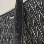 Miu Miu Logo Shoulder Bag — фото 11