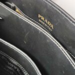 Prada Monochrome Logo — фото 10