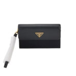 Prada Clutch — миниатюра 1