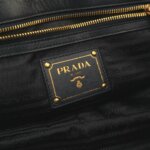 Prada Logo Shoulder Bag — фото 8