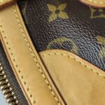 Louis Vuitton Tivoli Monogram — фото 24