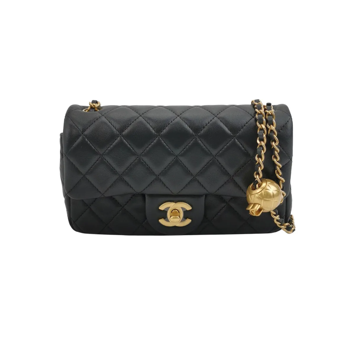 Chanel Classic Flap Mini — продано