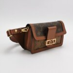 Louis Vuitton Dauphine Monogram LV — фото 4