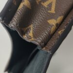 Louis Vuitton Tilsitt S-lock — фото 22