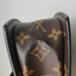 Louis Vuitton Tilsitt S-lock — фото 23