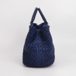 Miu Miu Logo Shoulder Bag — фото 3