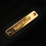 Miu Miu Logo Shoulder Bag — фото 8