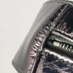 Chanel Quilted Waxed Calfskin CC Crossbody (Шанель) — фото 17