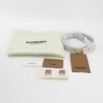 Burberry Title Logo — фото 9