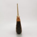 Louis Vuitton Loop Monogram — фото 3