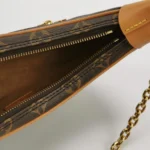 Louis Vuitton Loop Monogram (Луи Виттон) — фото 7