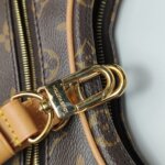 Louis Vuitton Loop Monogram — фото 11