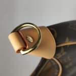 Louis Vuitton Loop Monogram — фото 13