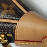 Louis Vuitton Loop Monogram — фото 14