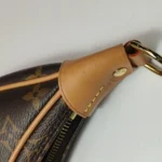 Louis Vuitton Loop Monogram (Луи Виттон) — фото 18
