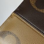 Louis Vuitton Onthego Gaint Monogram — фото 17