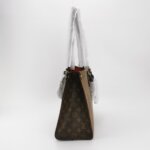 Louis Vuitton Onthego Gaint Monogram — фото 3