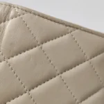 Chanel Quilted Lambskin CC Crossbody (Шанель) — фото 19