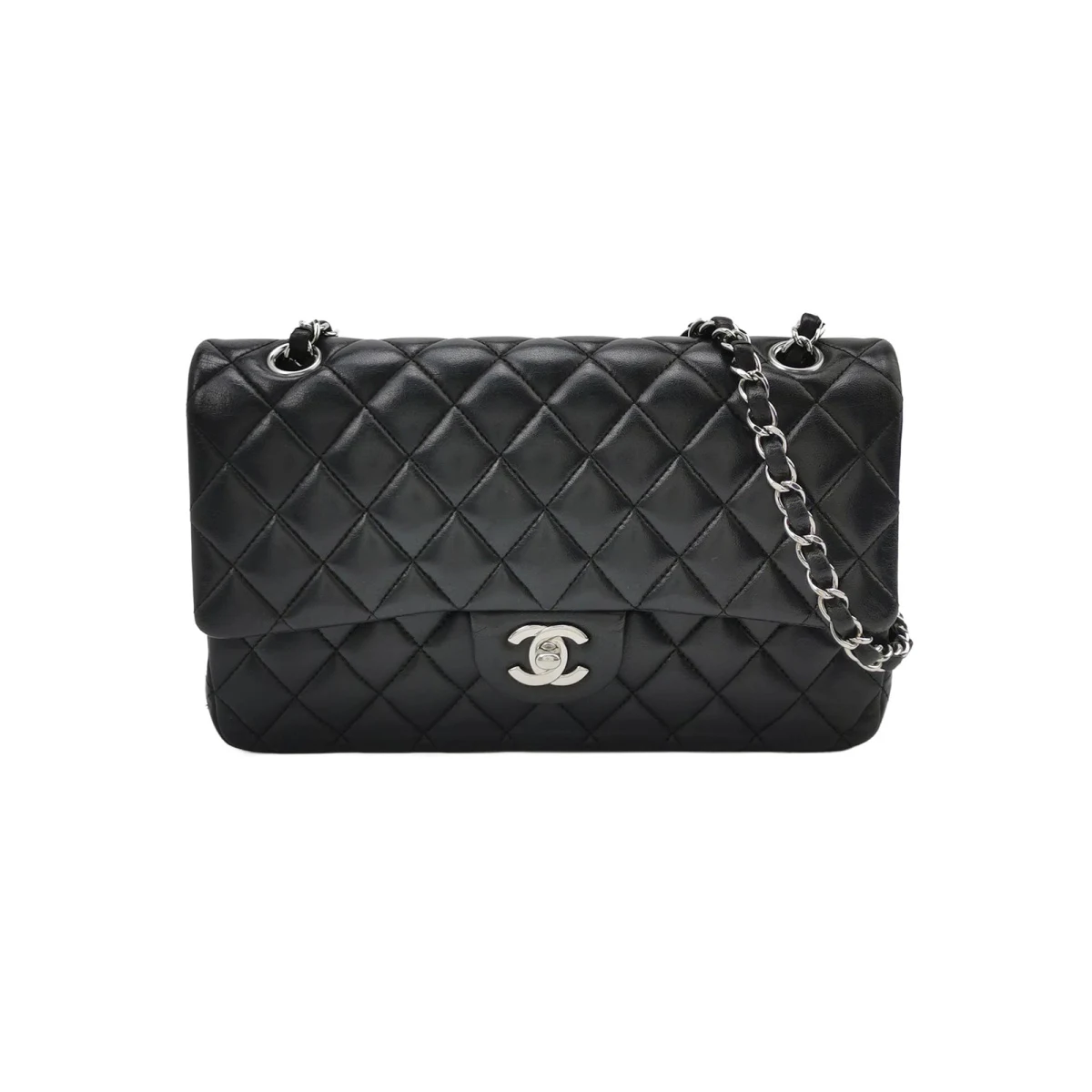 Chanel Classic Flap — продано
