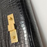 Saint Laurent Manhattan — фото 17