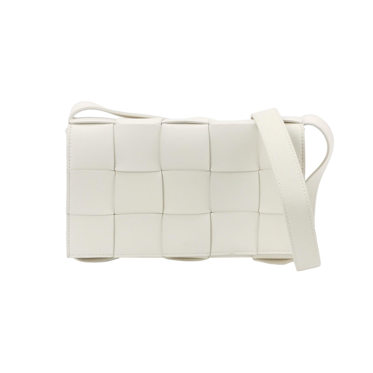 Bottega Veneta Cassette Intreccio — продано